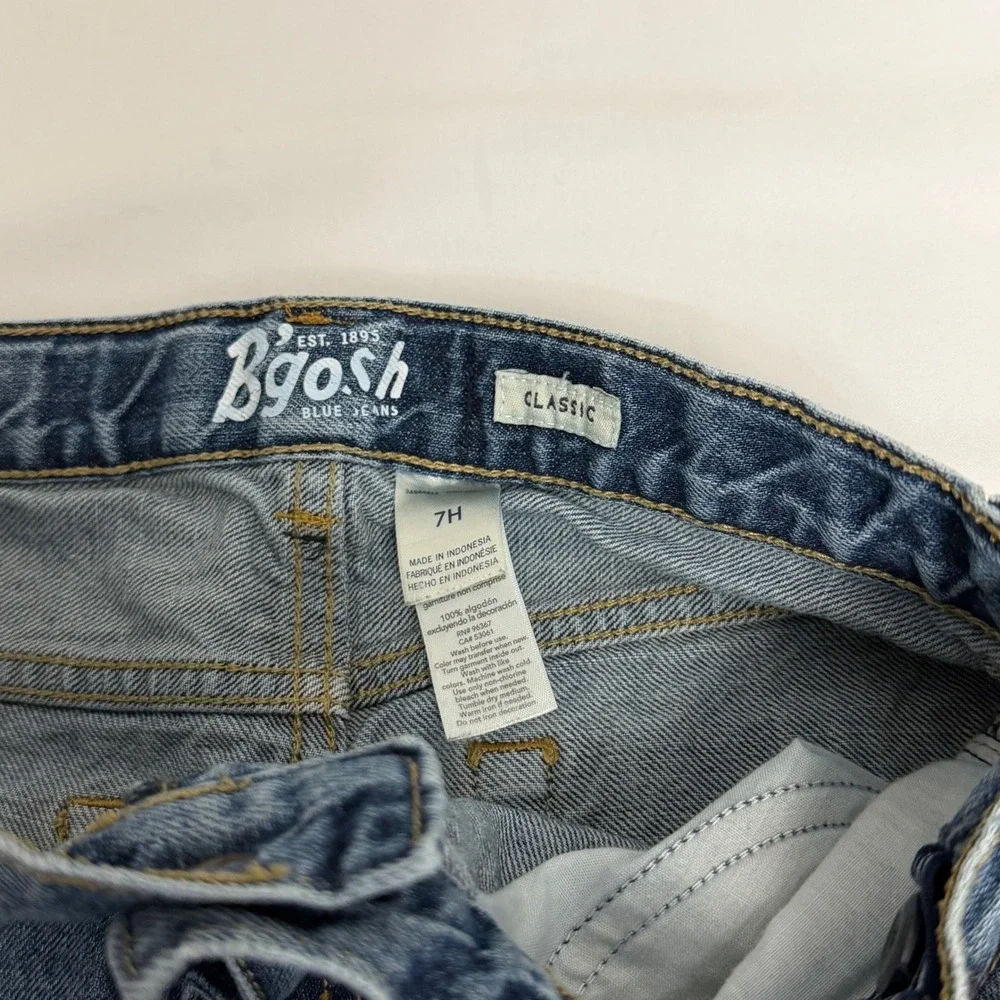 OshKosh Bgosh Kids Blue Jeans Classic Straight Leg Medium Wash Size 7H Husky